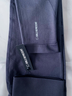 Navy Essential Leggings