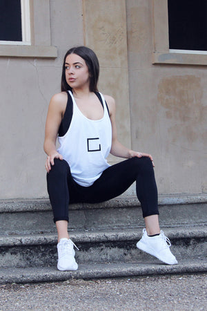 Signature 'G' Boyfriend Stringer (White)